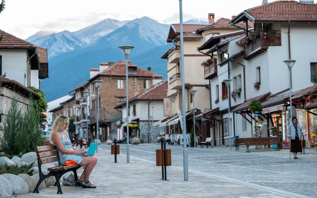 Peran Digitalisasi dalam Pengelolaan Sampah di Desa Cakung Timur